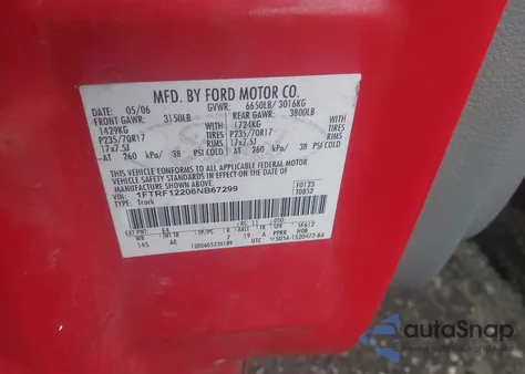 2006 Ford F-150 Stx/Xl/Xlt z USA, uszkodzony, nr VIN 1FTRF12206NB67299